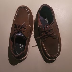 Boys Sperry boat shoe